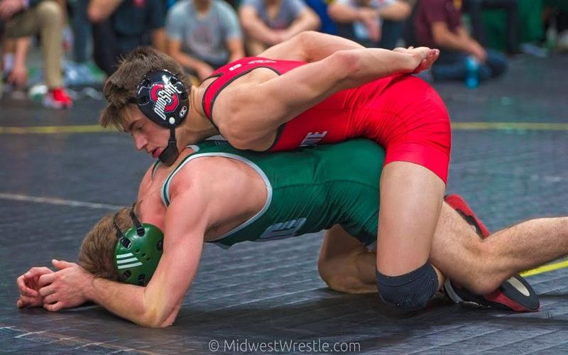 美国人摔跤比赛