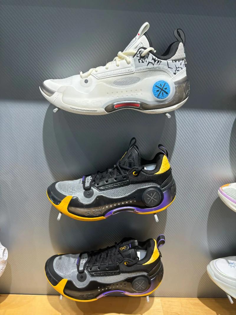 李宁最帅篮球鞋排行榜前十名