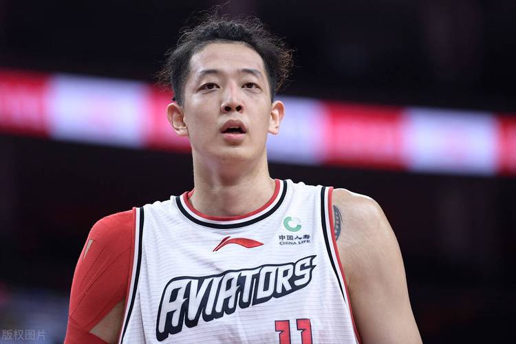 男篮队员沈梓捷个人简历