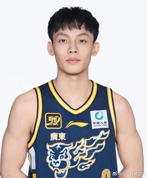 广东队徐杰真实年龄