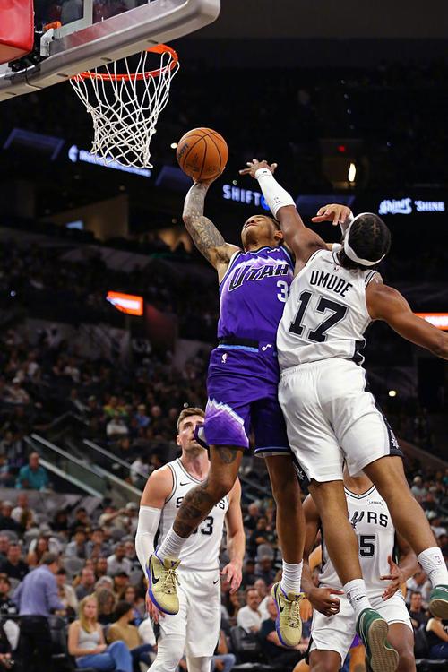 2021年10月5日nba马刺vs爵士比赛录像回放