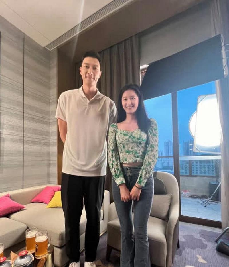 易建联的身高是