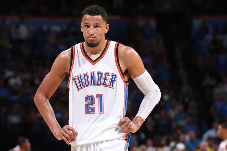 雷霆罗伯森现在在哪个队