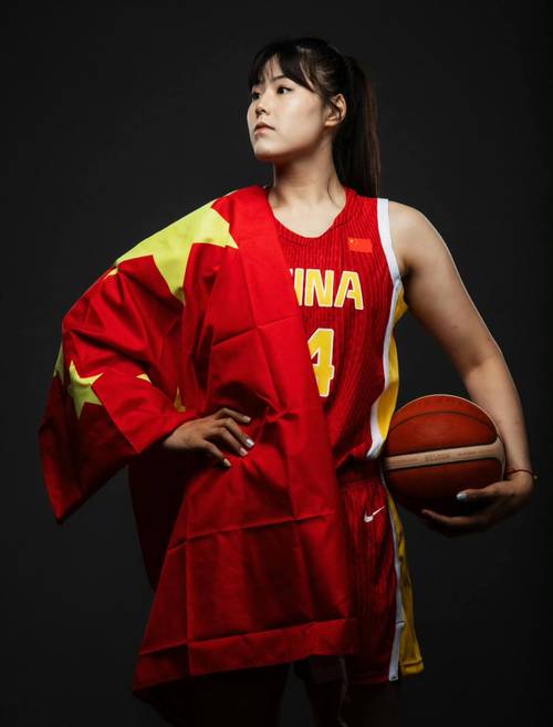 李月汝还在wnba打球吗