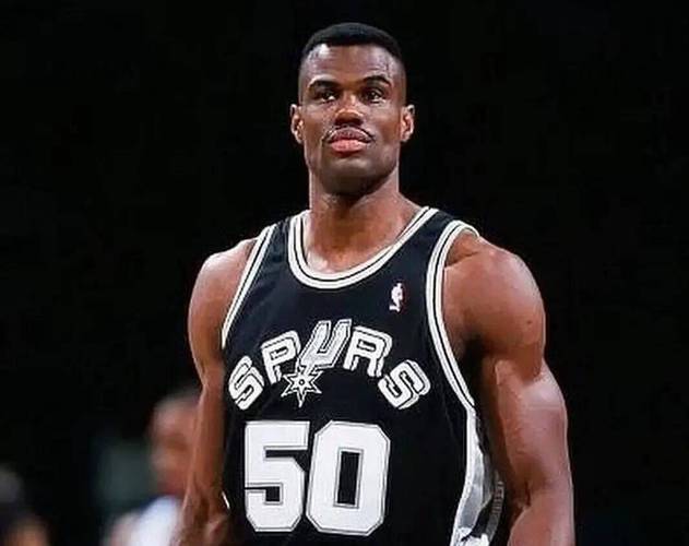 马刺历史中锋名单