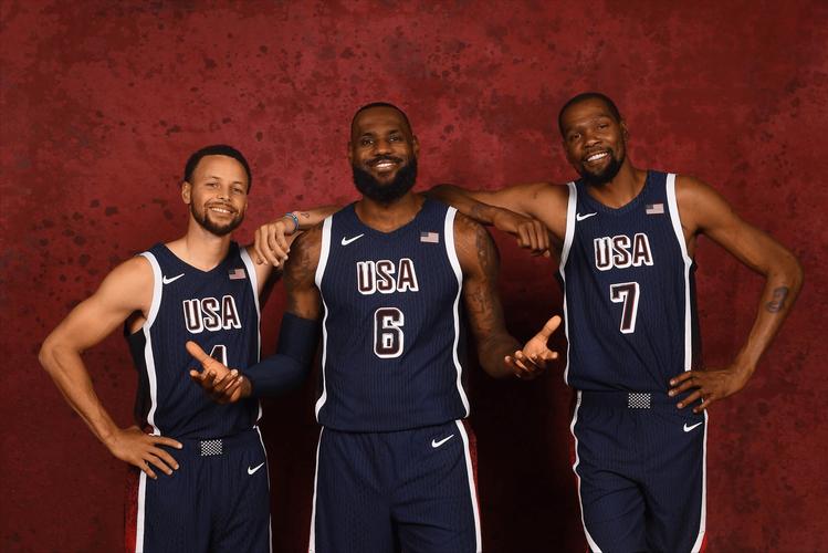 美国蓝球国家队