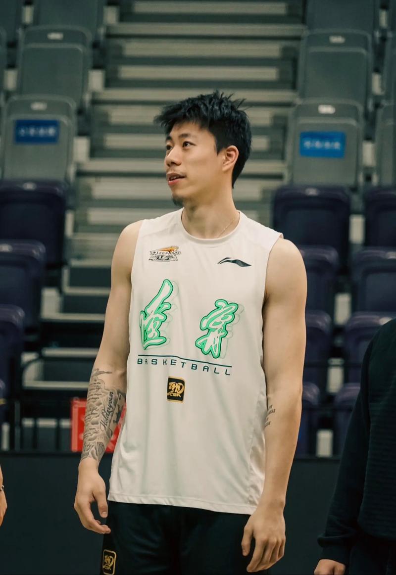 张镇麟什么时候参加nba选秀