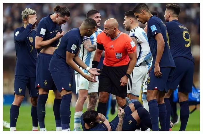 俄罗斯世界杯决赛裁判