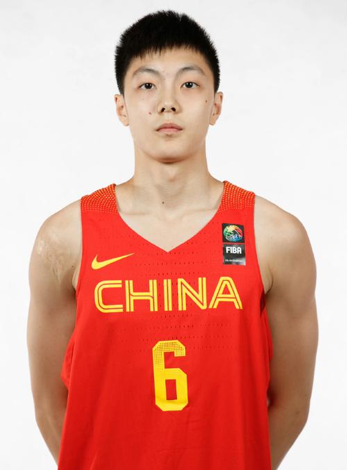 胡明轩考的大学