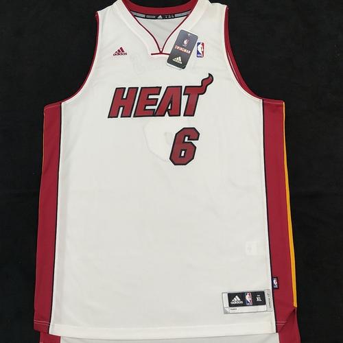 热火詹姆斯号码