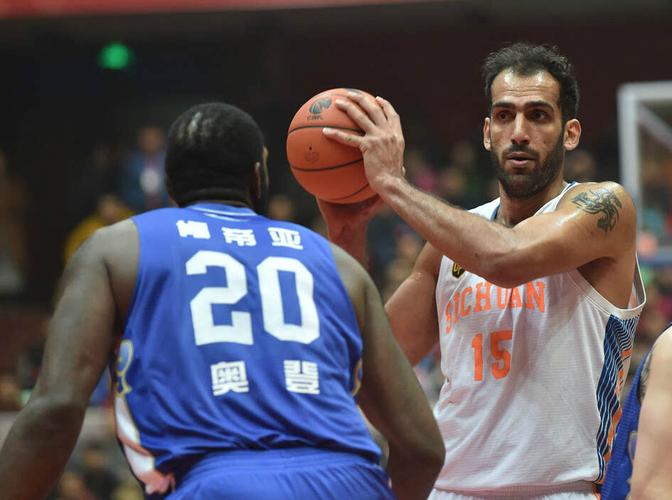 奥登第一场比赛数据