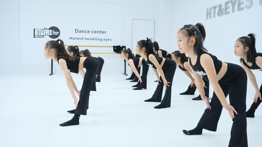 爵士舞需要劈叉嘛