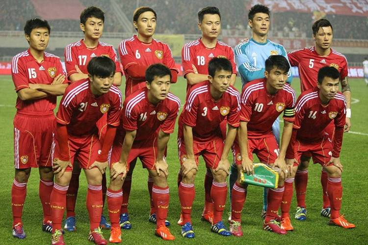 2001年世界杯中国队主力阵容