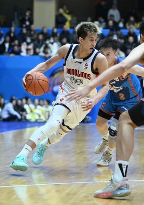 郭艾伦为什么最近没打比赛