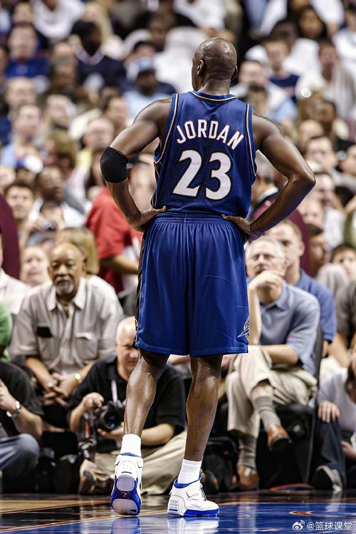 2002年篮球运动员