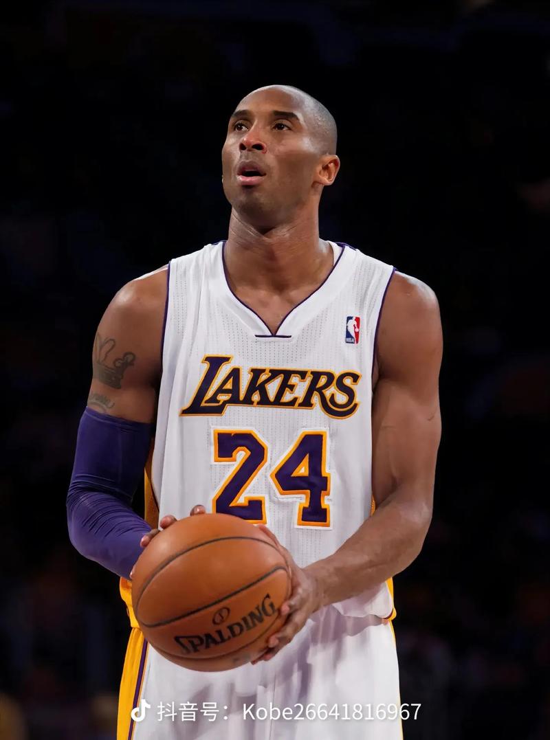 科比布莱恩特职业生涯多少年